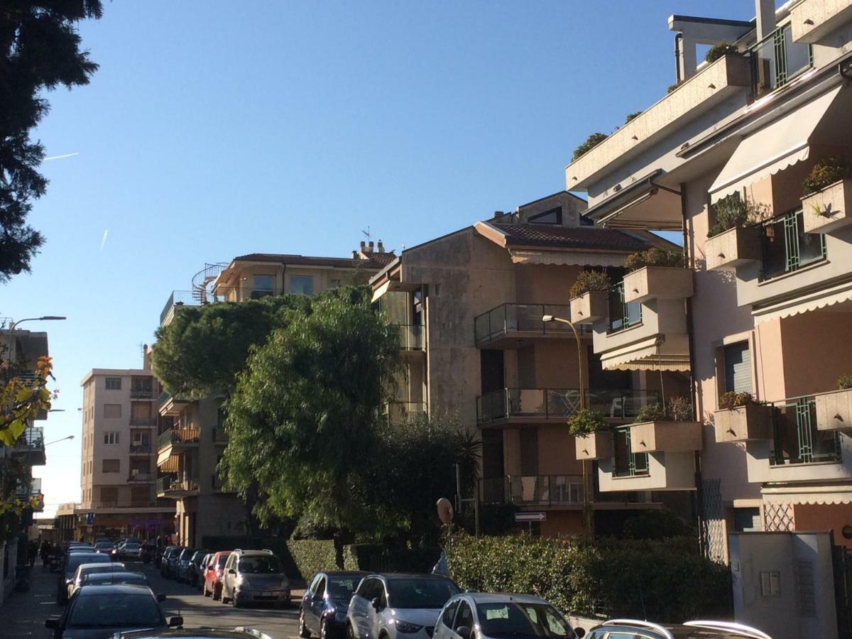 Casa Ginestra Mare Apartment Bordighera Exterior photo